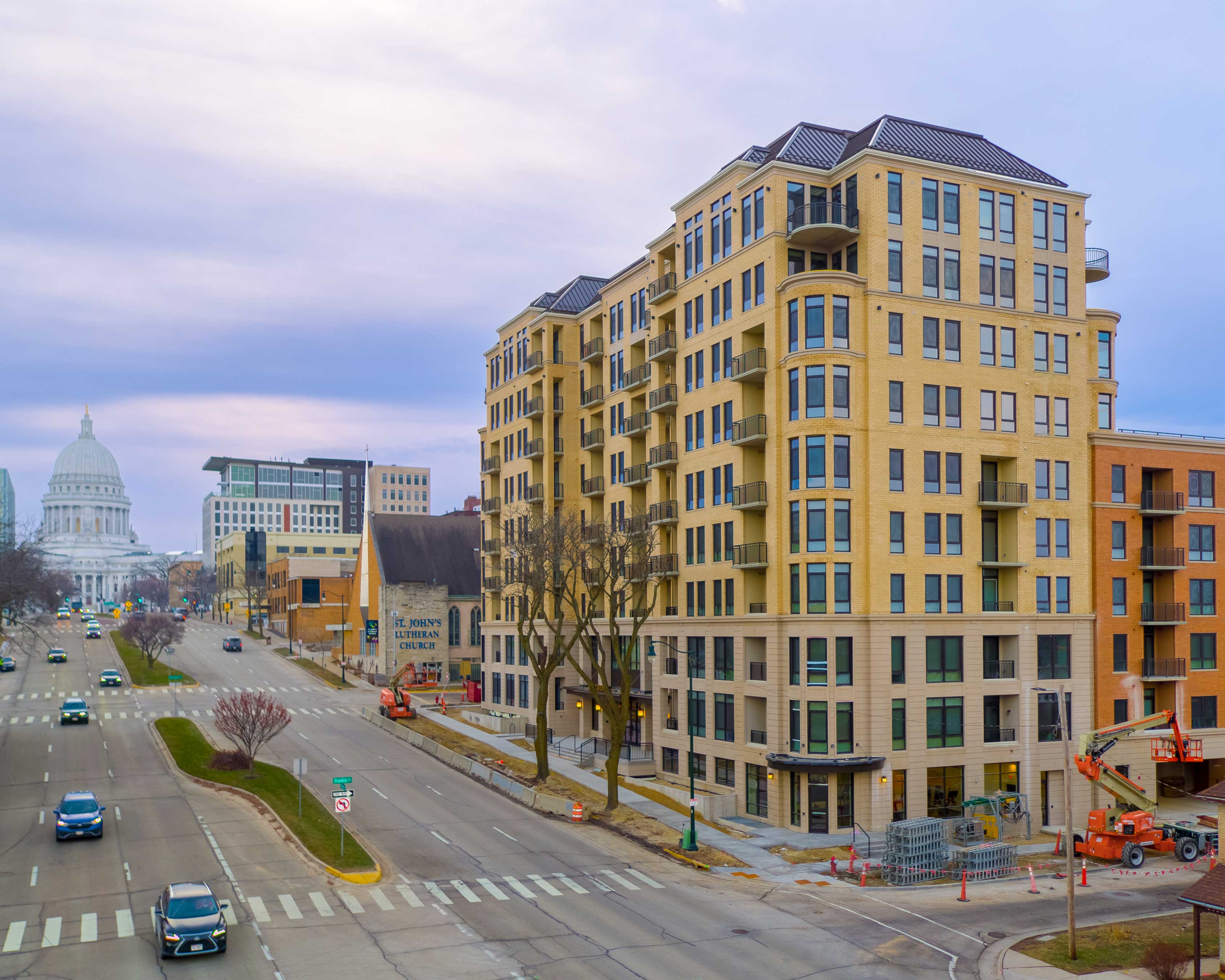 The Continental: Luxury Apartments in Madison, Wisconsin